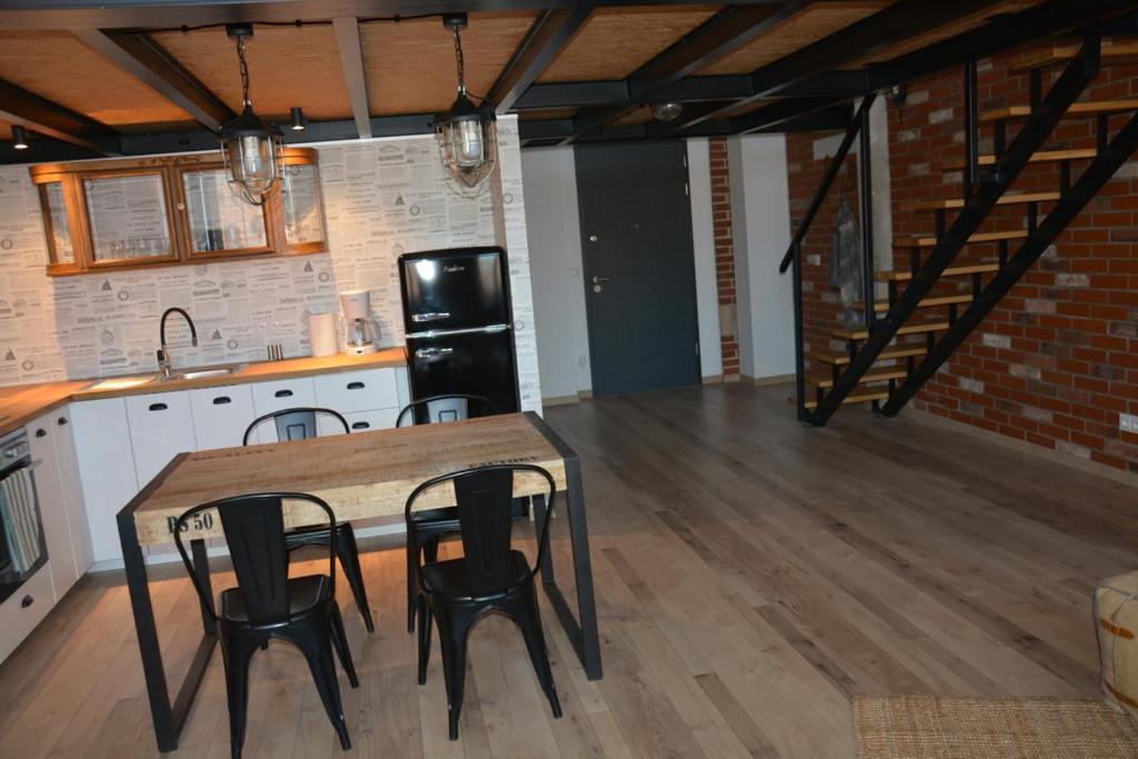 Loftstyle Apartament 2 Zyrardow Exterior foto